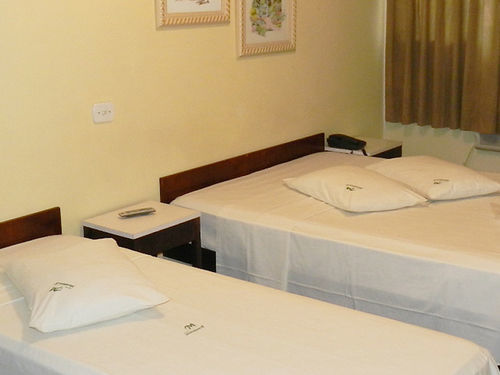 Hotel Meridiano V Curitiba Buitenkant foto