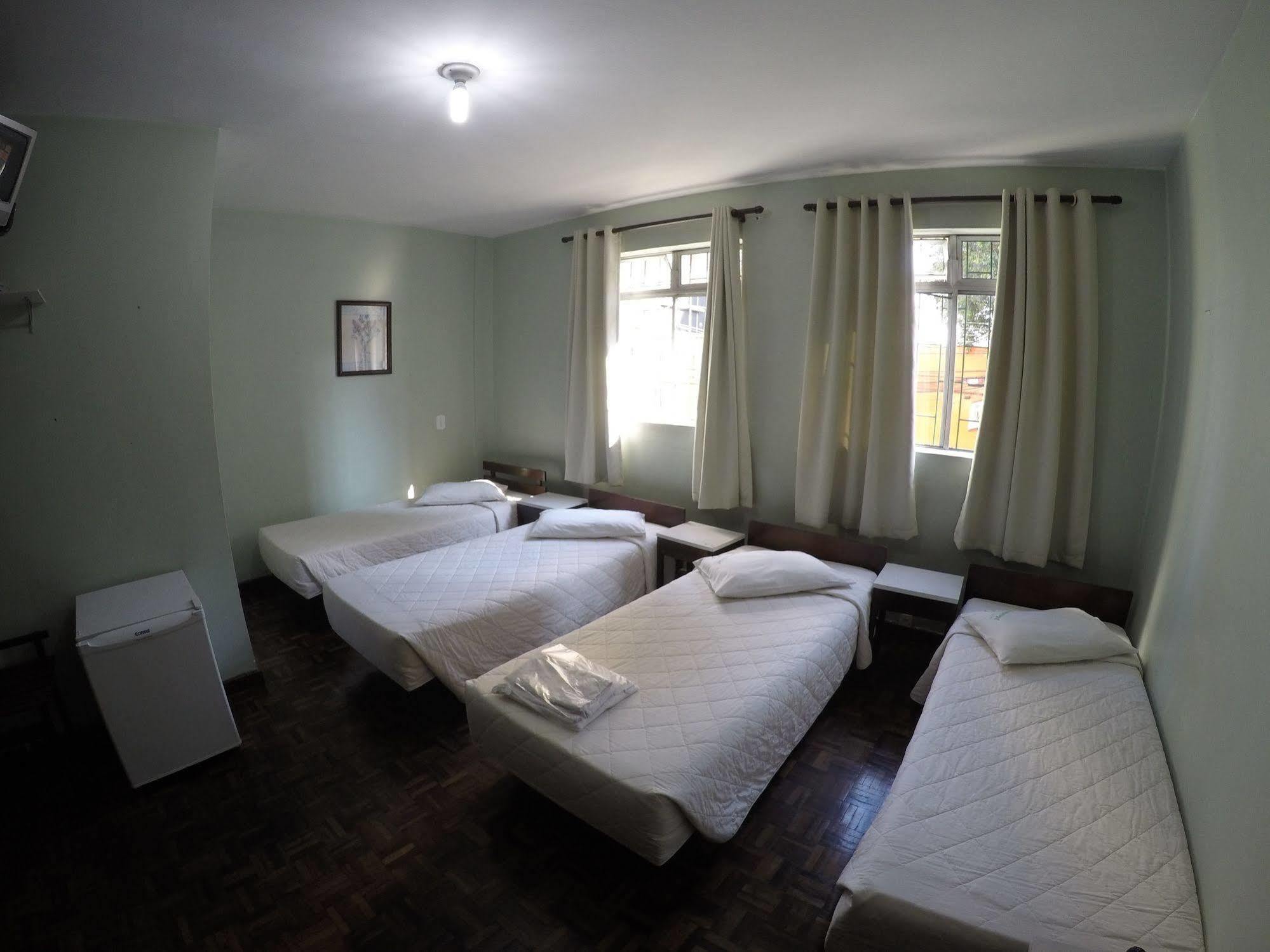 Hotel Meridiano V Curitiba Buitenkant foto