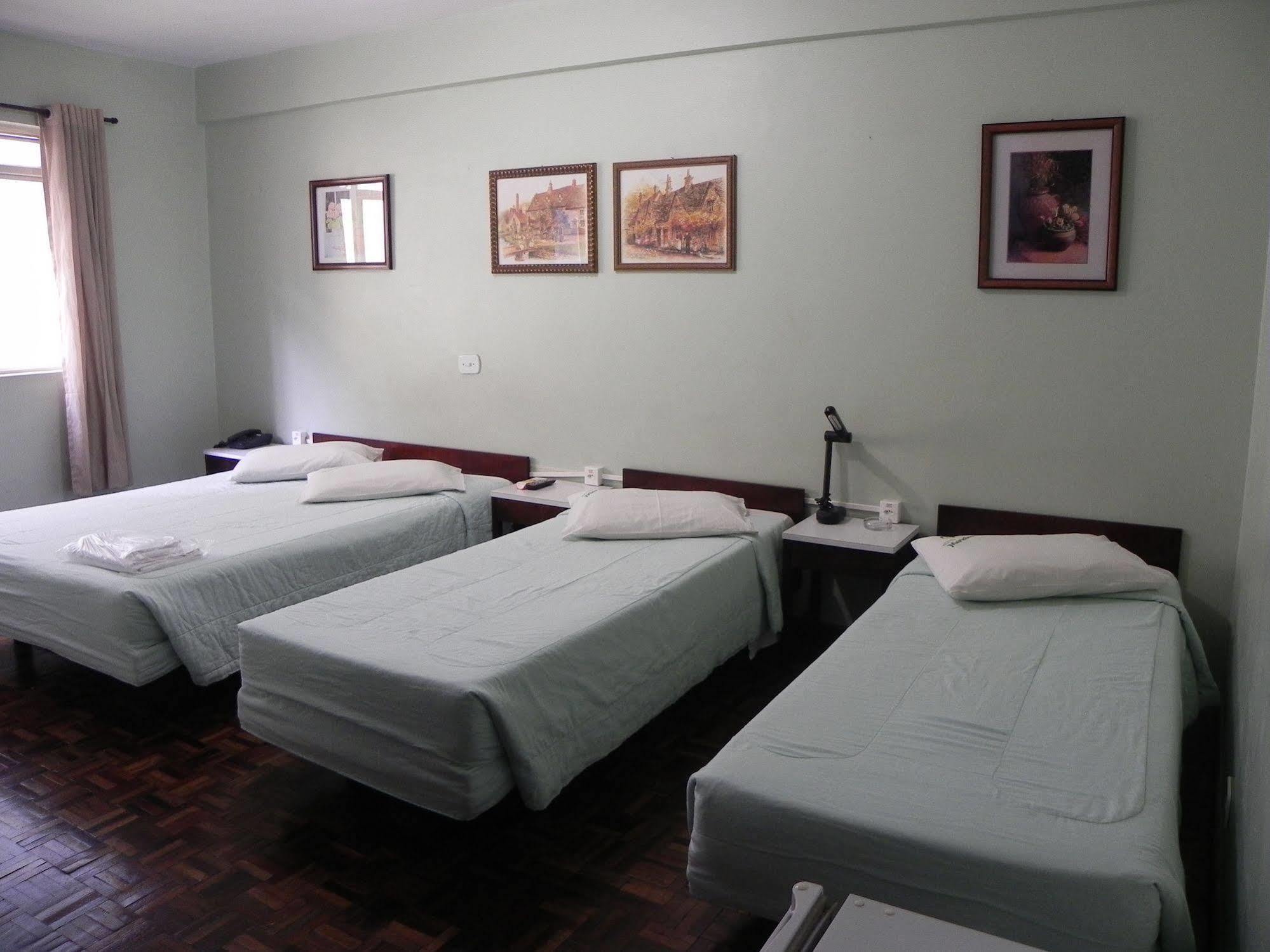 Hotel Meridiano V Curitiba Buitenkant foto