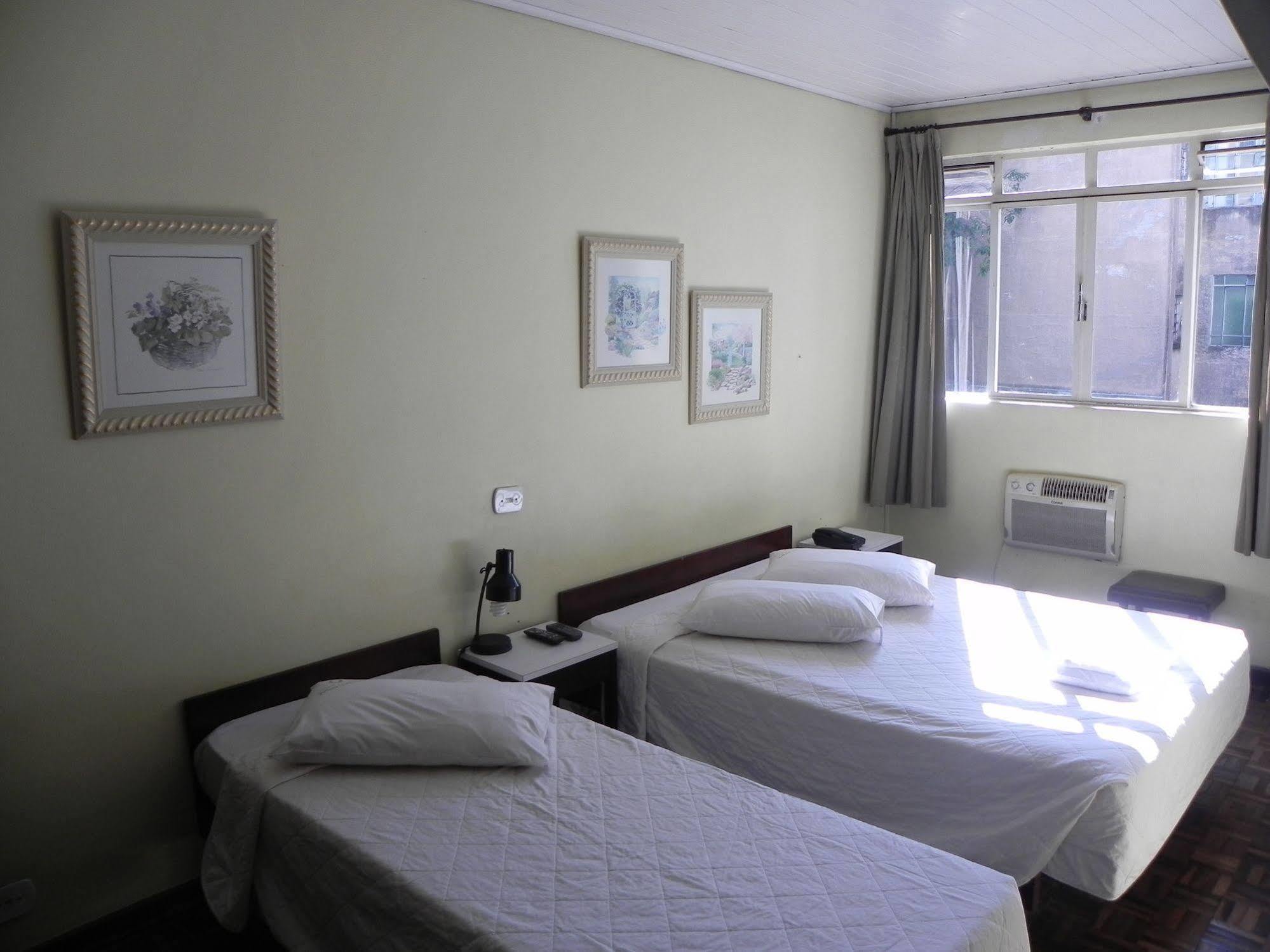 Hotel Meridiano V Curitiba Buitenkant foto